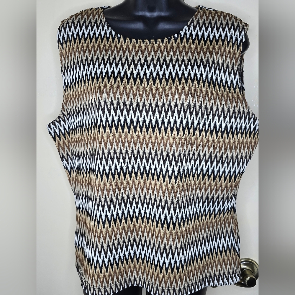 Apostrophe Brown Zigzag Chevron Textured Sleeveless Tank Shell Earthy Layer Fall
